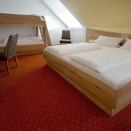 Zum Biber Hotel 3*